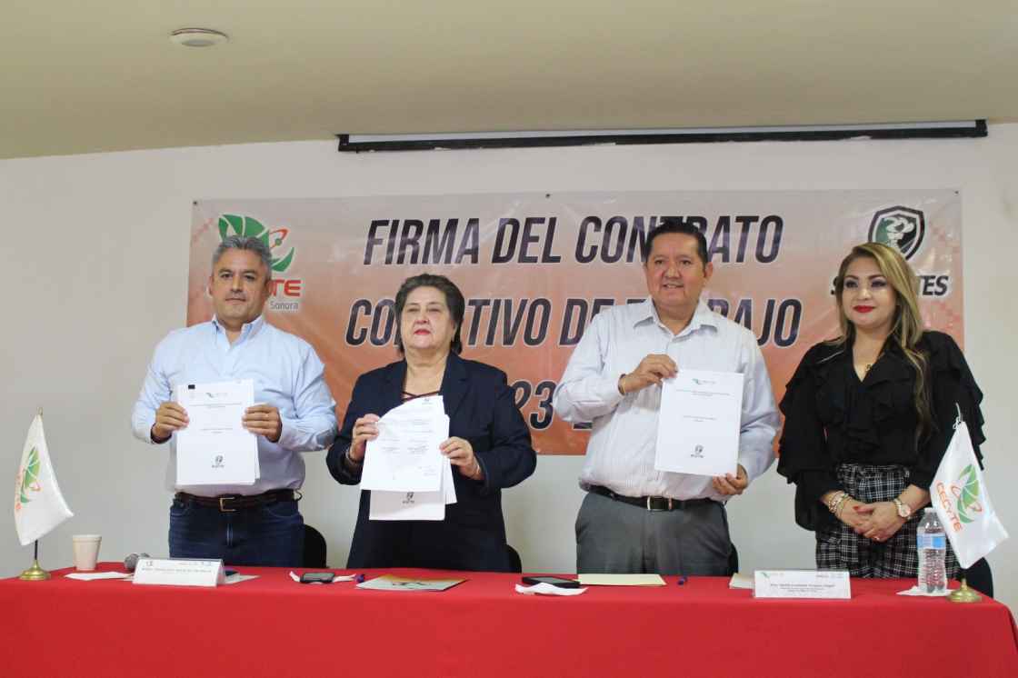 Atestiguan autoridades del Trabajo y Educación firma de contrato colectivo de trabajo